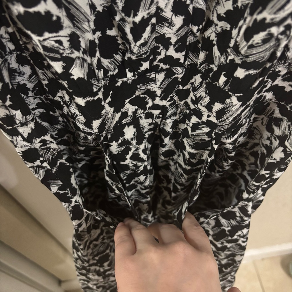 Madewell Button-Front Blouson Mini Shirtdress in Floral Crepe - Picture 4 of 9